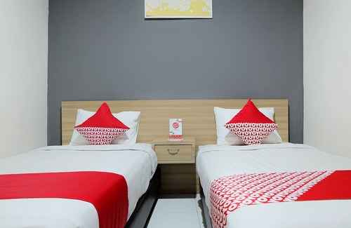 Muara Bungo Hotel | OYO 1474 Hotel Fayadh