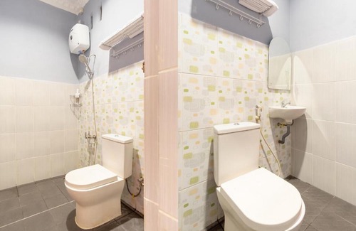 Medan Hotel | OYO 1668 Yvel Homestay Syariah