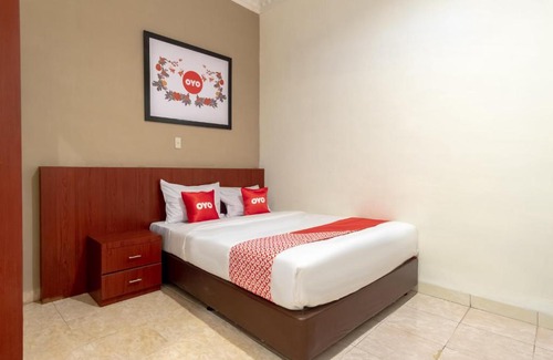 Medan Hotel | OYO 1668 Yvel Homestay Syariah