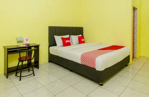 Berastagi Hotel | OYO 1701 Bagus Inn