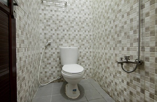 Hutagodang House | OYO 2220 PINK'S GUEST HOUSE