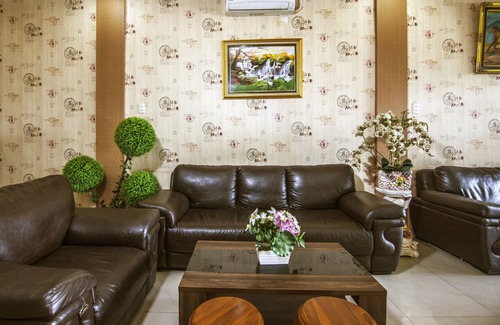 Pematangsiantar Hotel | OYO 2310 Residence 68