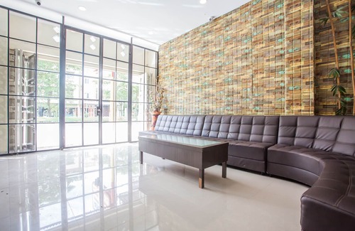 Medan Hotel | OYO 2361 Hotel Winston