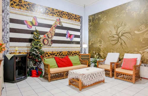 Klojen Hotel | OYO 2772 Jonas Homestay