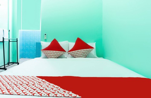 Makassar Hotel | OYO 3095 Semarapura Homestay