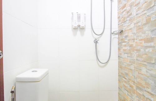 Nonthaburi Hotel | OYO 349 Aroonrung House