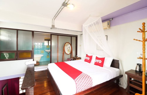 Thapae Hotel | OYO 369 Micasa Guesthouse