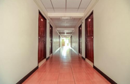 Racha Thewa Hotel | OYO 376 Ok Home Airport