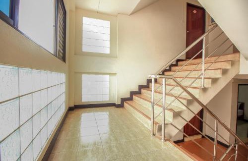 Racha Thewa Hotel | OYO 376 Ok Home Airport