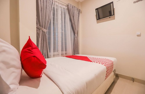 Pagedangan Hotel | OYO 387 Alfa Guest House