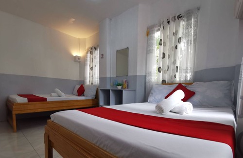 Oslob Hotel | OYO 449 Sunrise 888