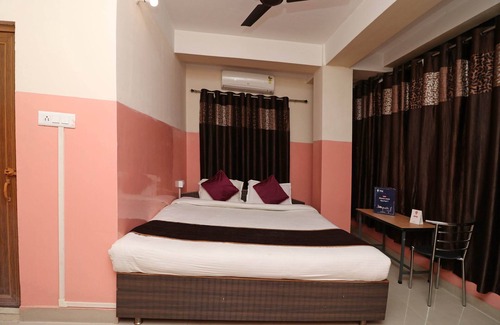 Sualkuchi Hotel | OYO 4979 Prabha Palace Lodge