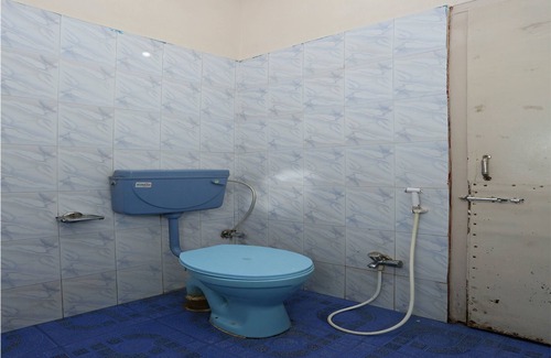 Khanapara Hotel | OYO 5518 near Beltola