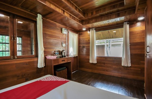 Na Yong Hotel | OYO 604 Ruen Mai Horm Resort