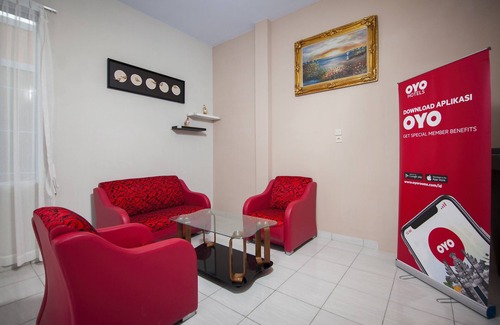 Medan Hotel | OYO 725 My Arm Home & Stay
