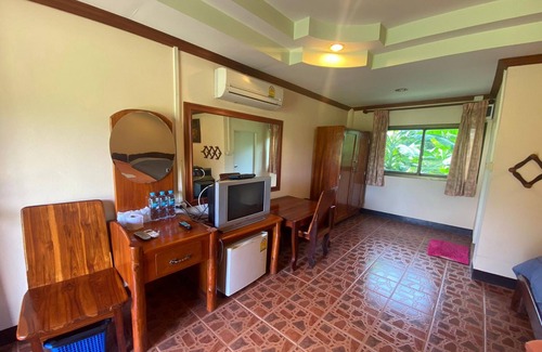 Sai Yok Hotel | OYO 75380 Bannoichynum Resort Kanchanaburi