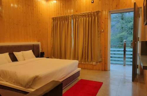 Yamunotri Cabin | OYO 81515 Harsil Cottage Deluxe