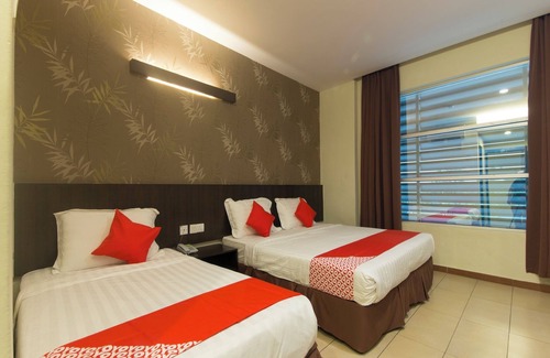 Taman Teratai Hotel | OYO 837 Hotel Bei King