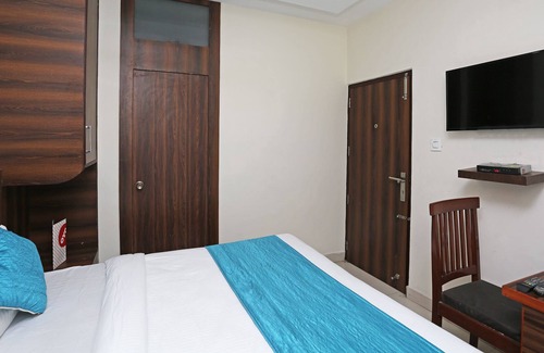 Patiala Hotel | OYO 8590 Hotel Sea