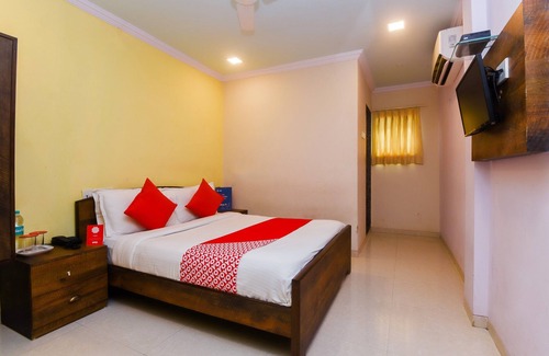 Khar Hotel | OYO 8685 Hotel Stayland
