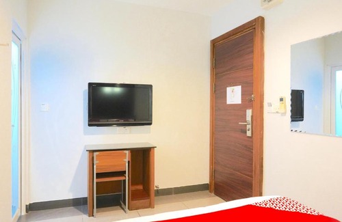Bintulu Hotel | OYO 89457 682 Lodge