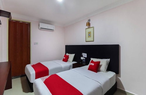 Bandar Country Homes Hotel | OYO 89473 Sp Venture Hotel