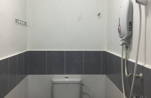 Bukit Kayu Hitam Hotel | OYO 89671 Changlun Star Motel