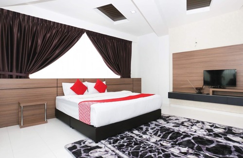 Pasir Mas Hotel | OYO 89888 Dz Residence Guest House