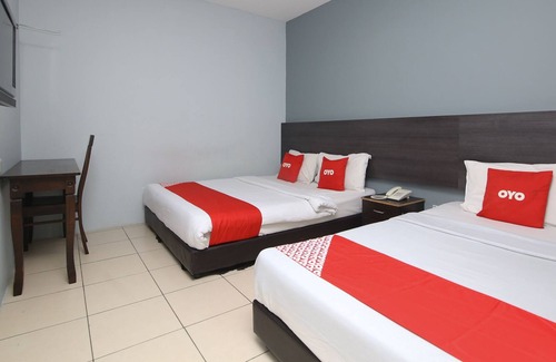 Taman Liong Seng Hotel | OYO 90136 Jumbo Inn