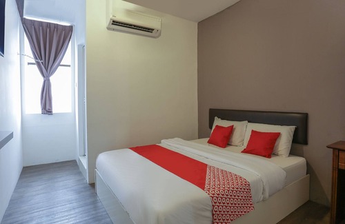 Muar Hotel | OYO 90155 Bmw 1 Hotel