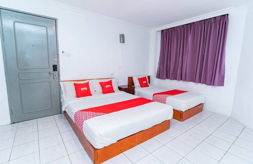 Bintulu Hotel | OYO 90185 168 Inn