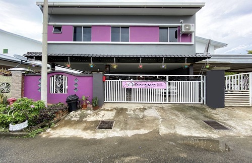 Semporna House | OYO 90198 Aleesya Homestay