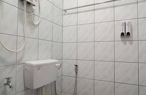 Saratok Hotel | OYO 90275 Meow Homestay