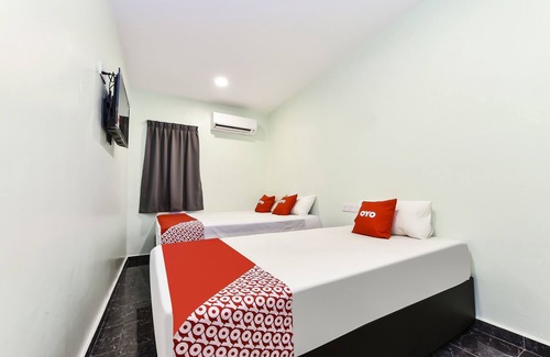 Bahau Hotel | OYO 90445 Th Hotel