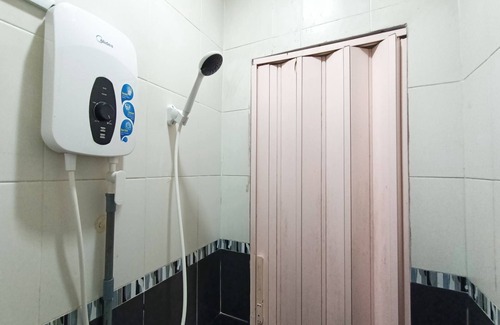 Inanam Hotel | OYO 90568 Hotel Sutera Inanam