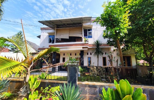 Bailangu Hotel | OYO 90633 Graha Dirham Homestay
