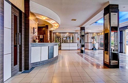 Dumai Hotel | OYO 90697 Hotel Wisata