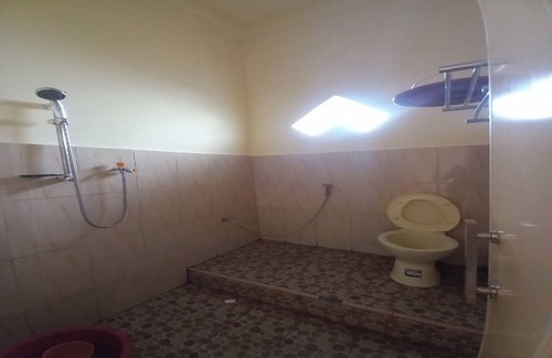 Bailangu Hotel | OYO 90731 E-kreasi Home