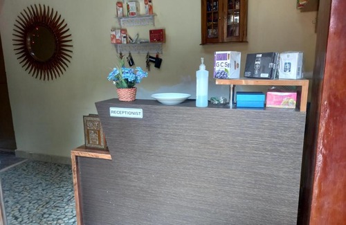 Bailangu Hotel | OYO 90731 E-kreasi Home