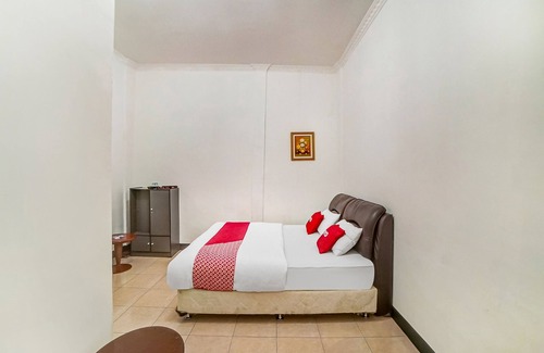 North Labuhanbatu Hotel | OYO 90834 Hotel Anugrah