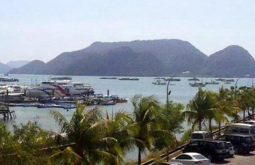 Padang Matsirat Hotel | OYO 90835 Geopark Hotel Kuah