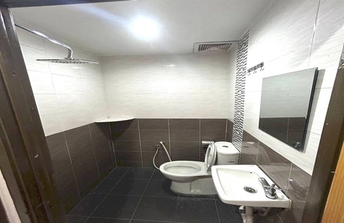 Taman Teh Teng Seng Hotel | OYO 90950 Hotel Dns