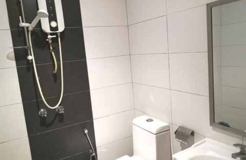 Pelabuhan Klang Hotel | OYO 91087 Hotel Dspark Port Klang