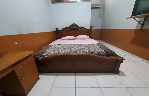 Sarolangun Hotel | OYO 91097 Hotel Atika