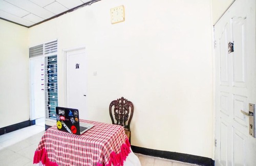Medan Hotel | OYO 91171 Vip Homestay Syariah