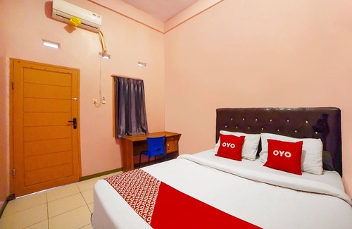 Medan Hotel | OYO 91234 Aladinmar 2
