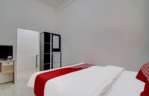 Pekanbaru Hotel | OYO 91505 Elif Homestay Syariah