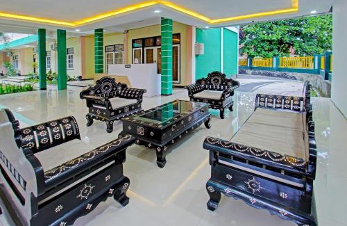 Mataram Hotel | OYO 92001 Unram Guest House