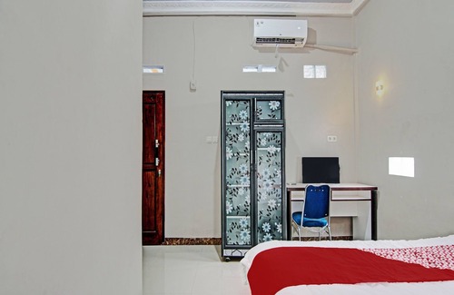 Pangkalan Kerinci Hotel | OYO 92082 Elisa Hill