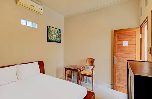 Keramas Hotel | OYO 92203 Tata Guest House
